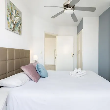 Genial Apto. Junto Al Mar. Cristianos Apartment *